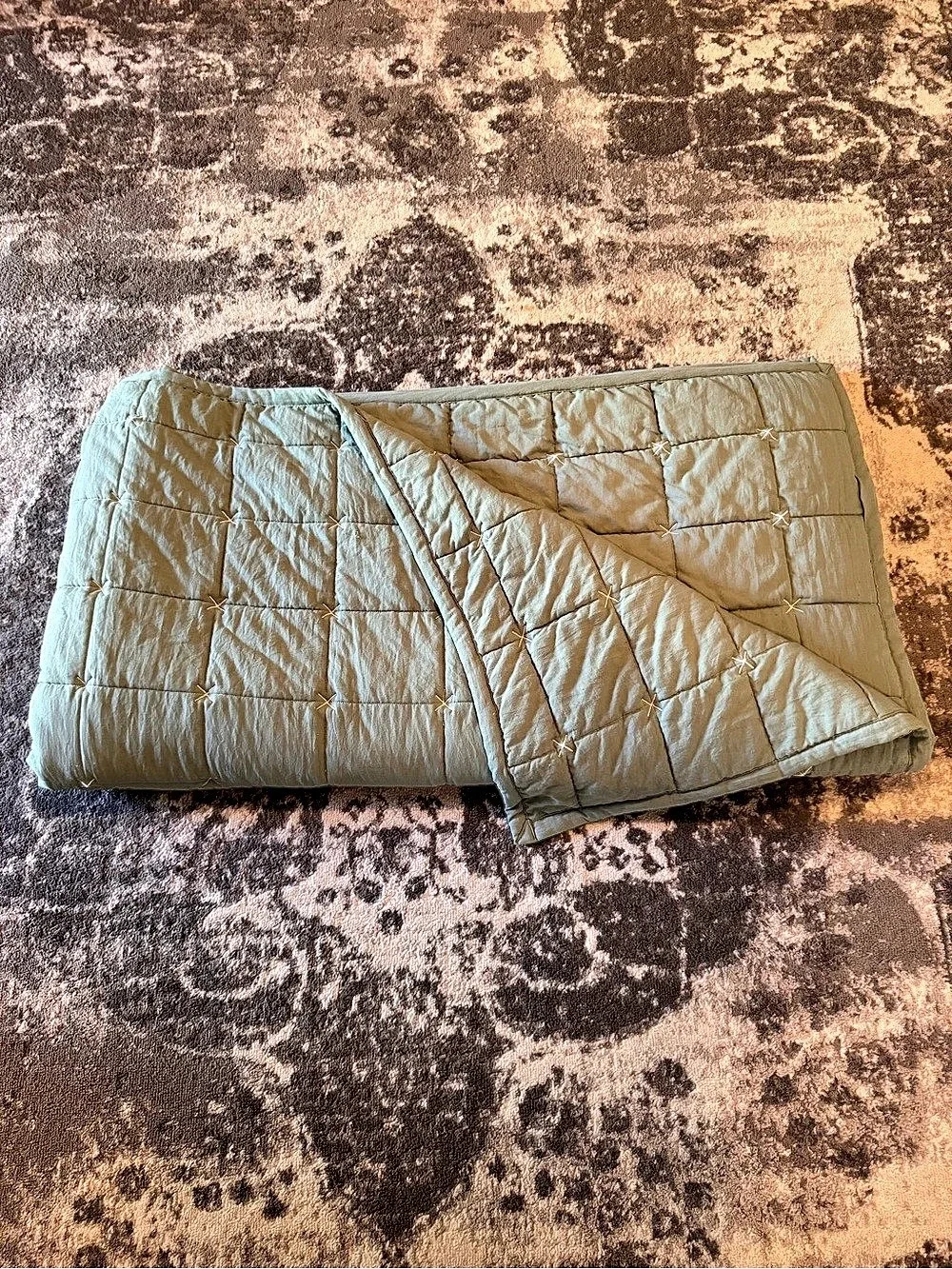 Reversible Sage Green Queen Quilt Coverlet Bedspread 88x99” No Tags